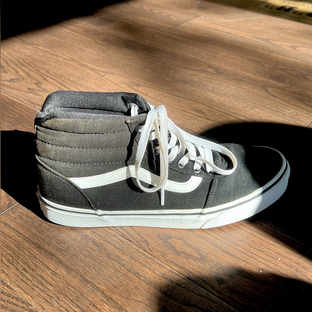 Vans Mid Sneakers